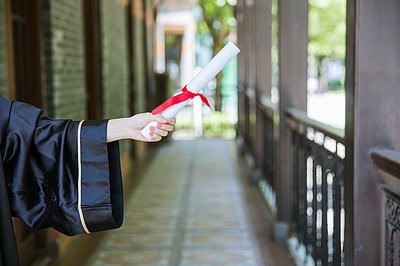 江西师范大学在职研究生算不算同等学力？