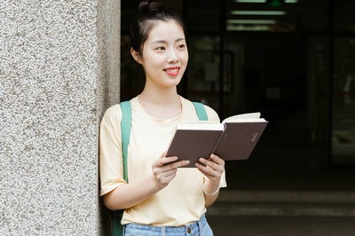 2022报考北京外国语大学在职研究生初试难度大吗？