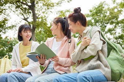 自考本科可以就读河南师范大学在职研究生吗？
