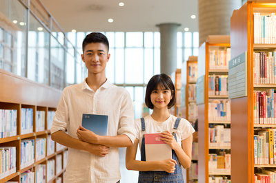2024年广东外语外贸大学在职研究生招生条件是什么？