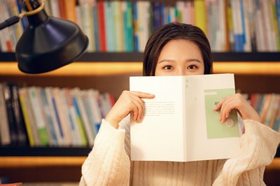 北京语言大学在职研究生毕业能不能拿学位？