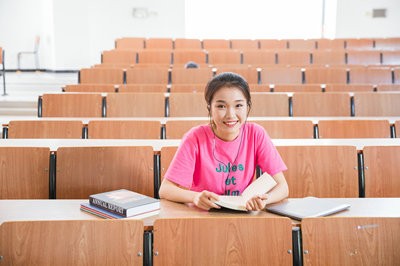 2024电子科技大学在职研究生能免试入学吗？