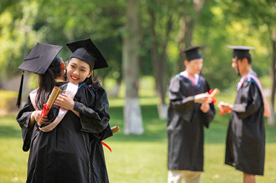 山西农业大学在职研究生考试时间和全日制一样吗？