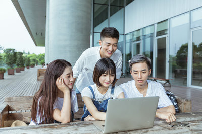 吉林大学在职研究生上课方式！