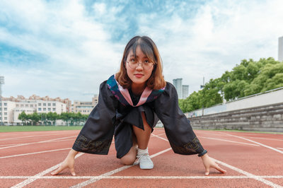 西安外国语大学非全日制研究生