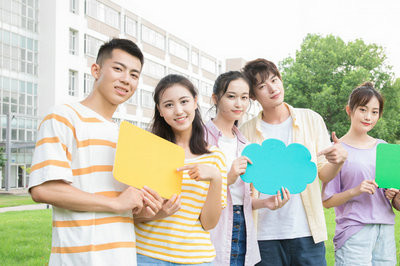 中国人民大学在职课程培训班热门招生专业学费是多少？